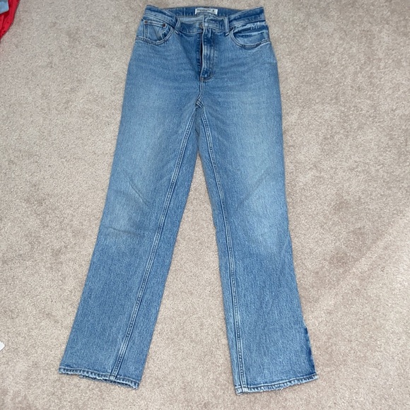 A&F 90’s Straight High Rise - Picture 4 of 6